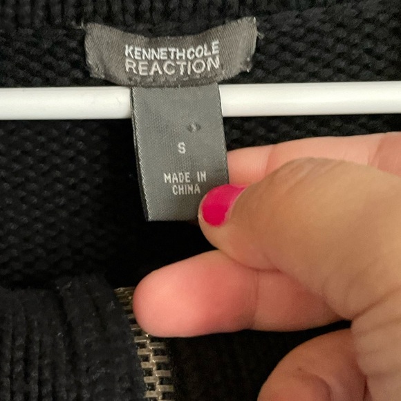 Kenneth Cole Reaction Black 3/4 sleeve zip up high collar Sweater size Small - Picture 5 of 7